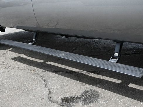 Used 2013 Chevrolet Silverado 1500 LT w/ All-Star Edition RWD image 6