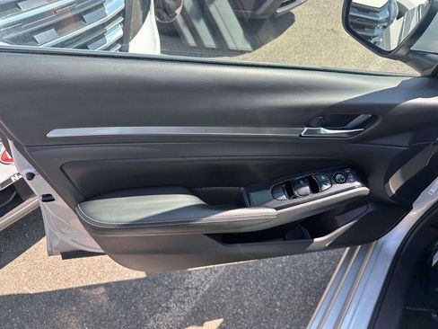 Certified 2023 Nissan Altima 2.5 SV image 16