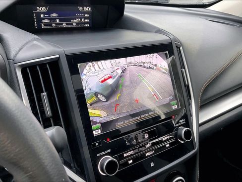 Used 2023 Subaru Crosstrek 2.0i image 24