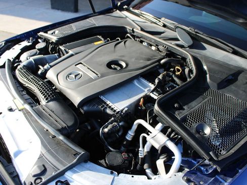 Used 2018 Mercedes-Benz C 300 Sedan image 31