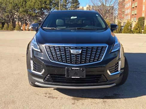 New 2025 Cadillac XT5 Premium Luxury w/ LPO, Red Accent Package image 5