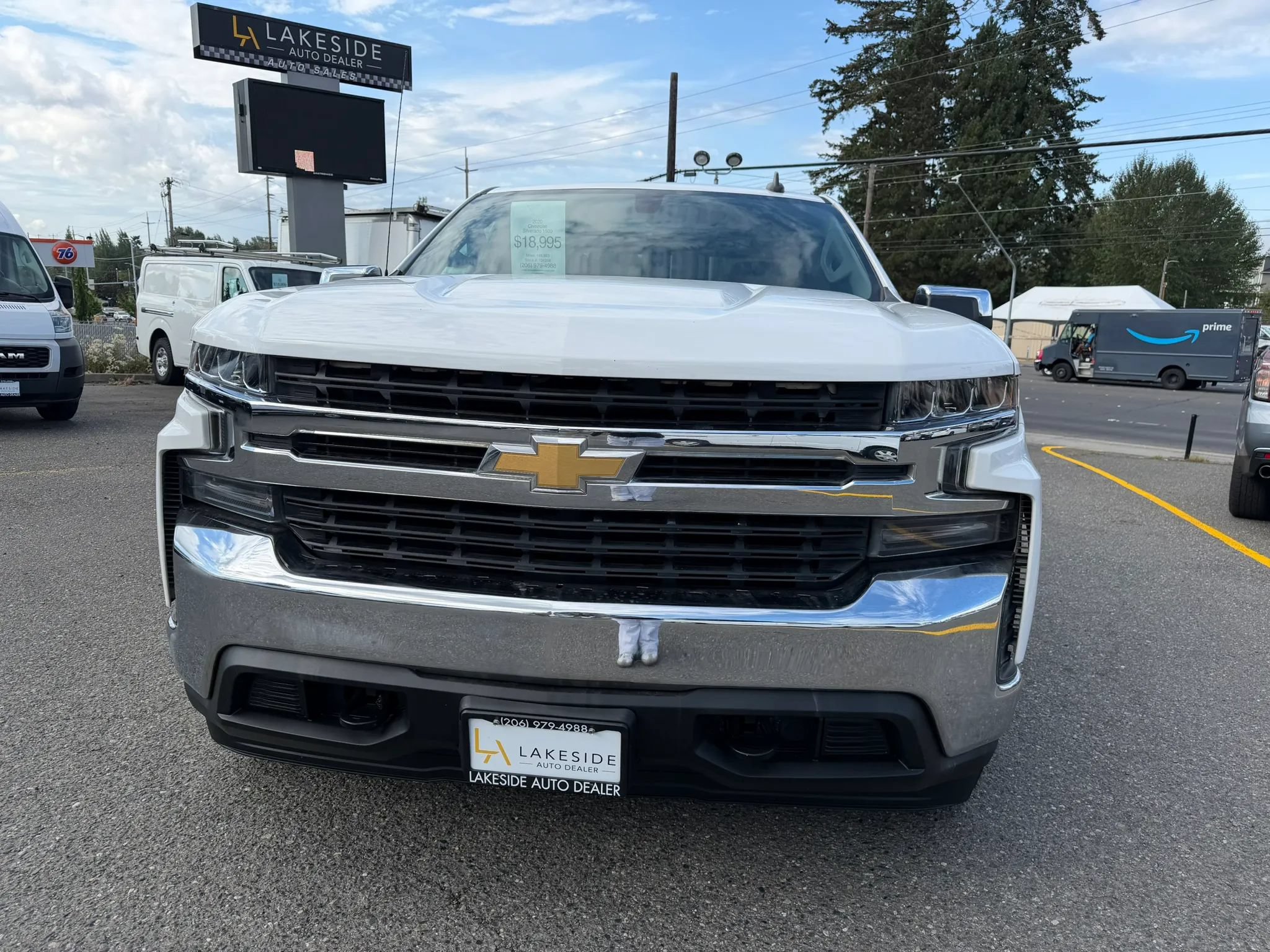 Used 2020 Chevrolet Silverado 1500 LT w/ Bed Protection Package AWD/4WD image 2