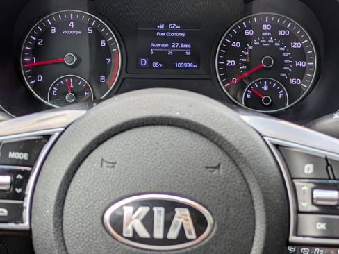 Used 2020 Kia Optima LX FWD image 24