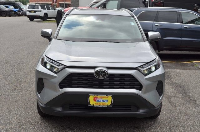 Used 2024 Toyota RAV4 XLE w/ Convenience Package AWD/4WD image 3