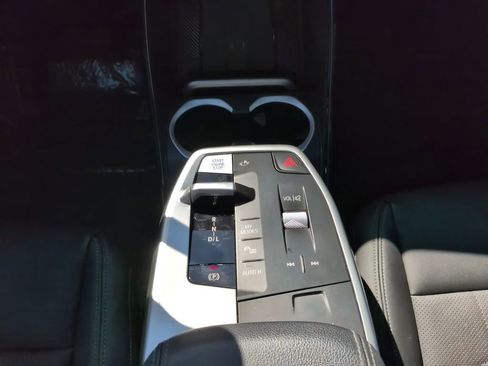 Used 2023 BMW X1 xDrive28i AWD/4WD image 15