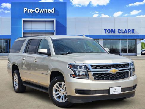 Used 2016 Chevrolet Suburban LT RWD image 1
