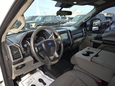 Used 2020 Ford F250 XLT w/ FX4 Off-Road Package image 22
