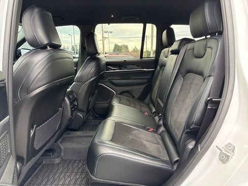 Used 2023 Jeep Grand Cherokee Trailhawk w/ Advanced Protech Group II image 29