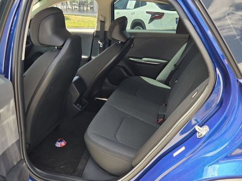 Used 2025 Kia K4 FWD image 12