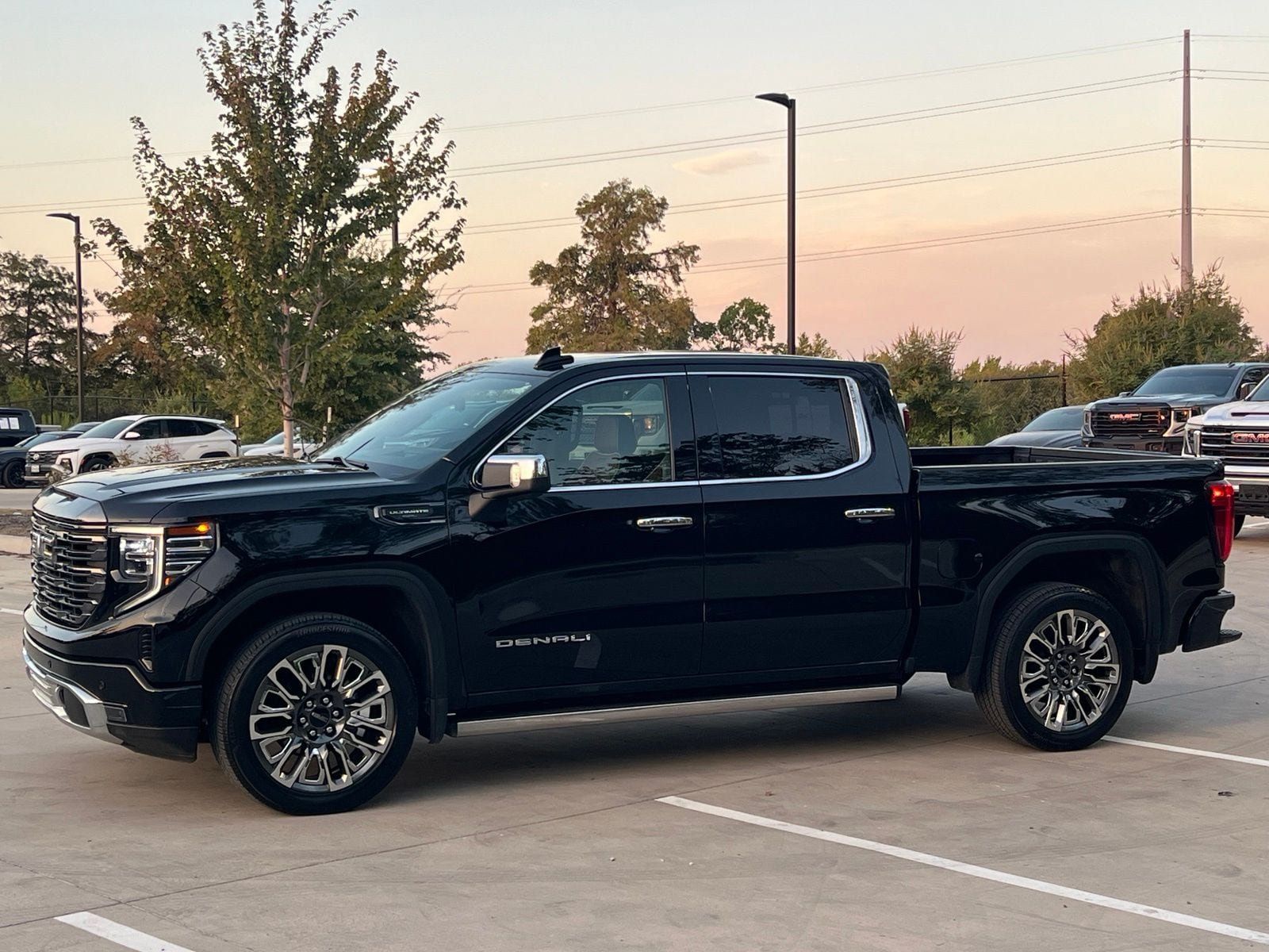 Used 2024 GMC Sierra 1500 Denali Ultimate AWD/4WD image 6