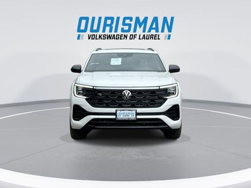 New 2026 Volkswagen Atlas Cross Sport SEL R-Line AWD/4WD image 3