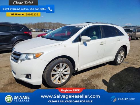 Used 2015 Toyota Venza LE AWD/4WD image 1