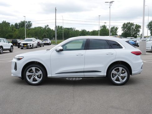 New 2025 Audi Q5 Premium Plus image 3