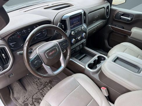 Used 2021 GMC Sierra 1500 SLT AWD/4WD image 4