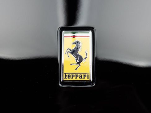 Certified 2022 Ferrari Roma RWD image 17