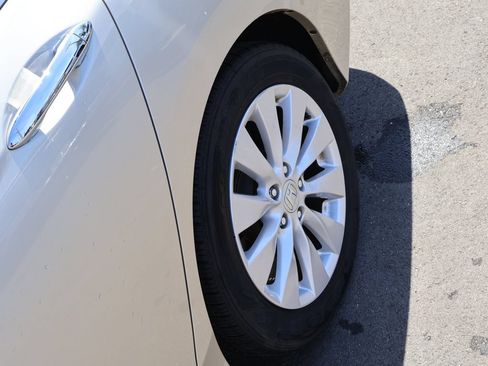 Used 2014 Honda Accord EX-L image 33