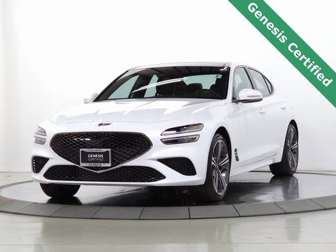 Used 2025 Genesis G70 3.3T Advanced image 4