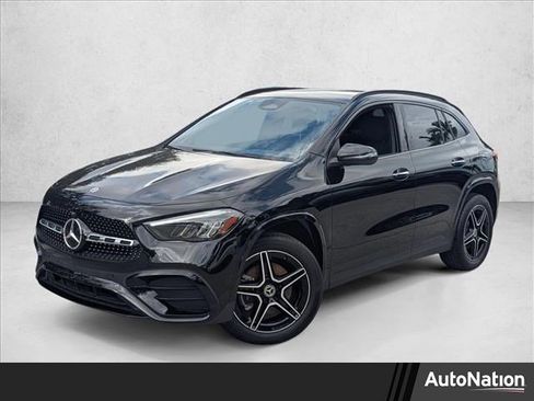 Certified 2025 Mercedes-Benz GLA 250 image 1