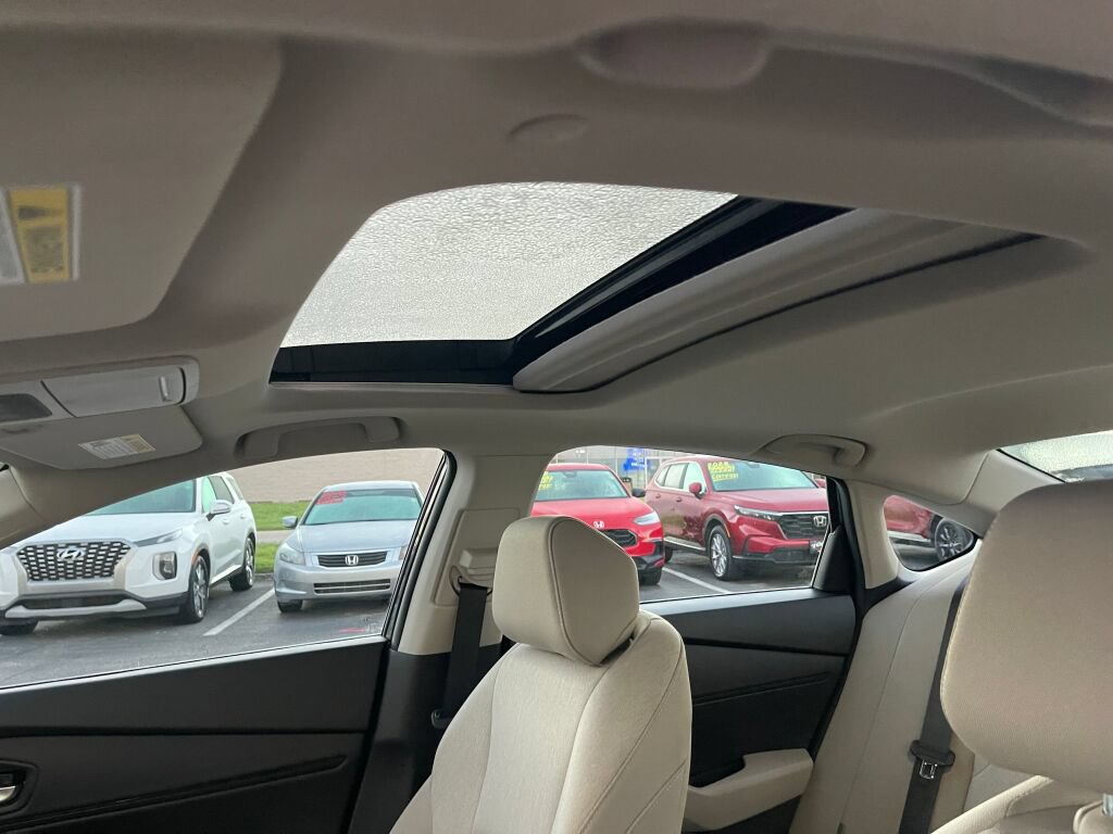 Certified 2024 Honda Accord EX image 10