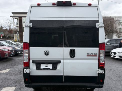 Used 2021 RAM ProMaster 2500 image 9