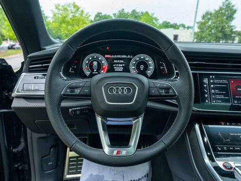 Used 2024 Audi SQ8 Premium Plus AWD/4WD image 22