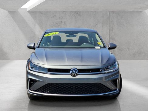 Used 2025 Volkswagen Jetta S FWD image 3