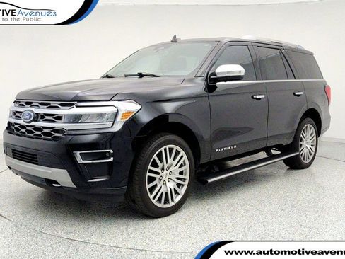 Used 2023 Ford Expedition Platinum image 1