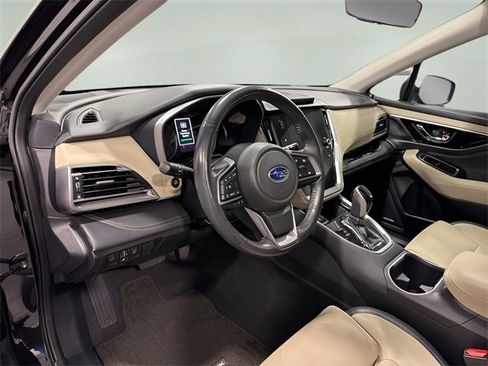 Used 2023 Subaru Outback Limited image 11