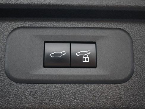 Used 2024 Toyota Grand Highlander XLE image 44