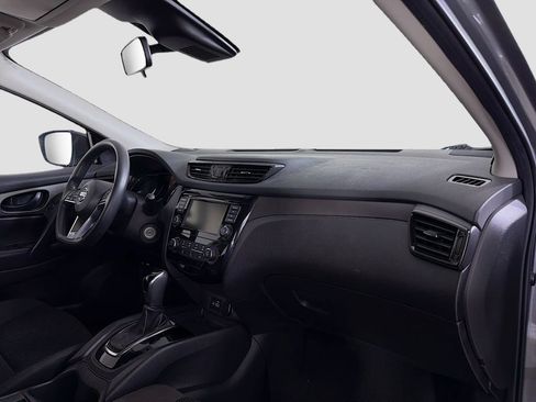 Used 2021 Nissan Rogue Sport S FWD image 30