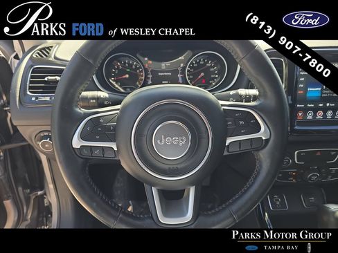 Used 2019 Jeep Compass Limited FWD image 28