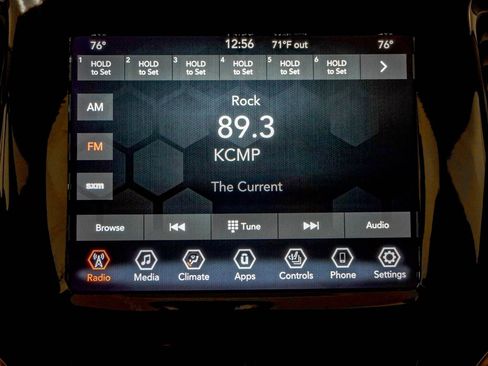 Used 2020 Jeep Cherokee Limited AWD/4WD image 25