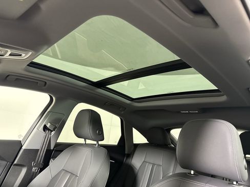 Used 2025 Audi Q5 Premium Plus w/ Premium Plus image 25