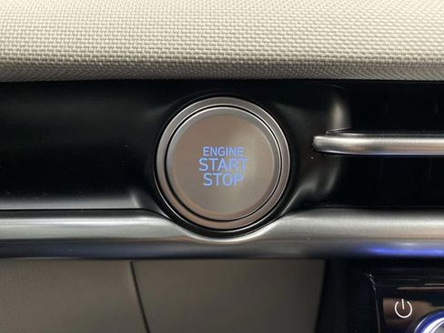 New 2026 Hyundai Tucson Limited image 24