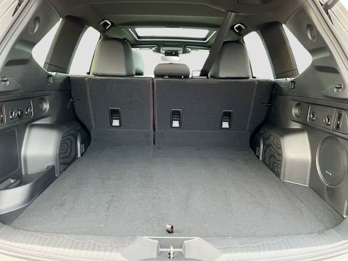 Used 2025 Subaru Forester Touring w/ Touring Package AWD/4WD image 25