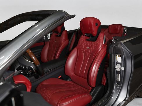 Used 2017 Mercedes-Benz S 550 Cabriolet image 5