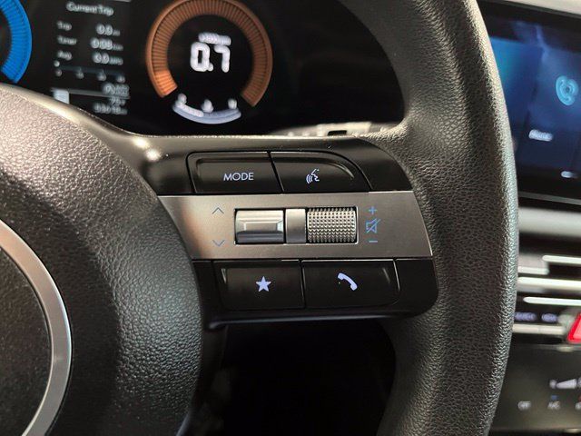 Used 2025 Hyundai Tucson SEL FWD image 46