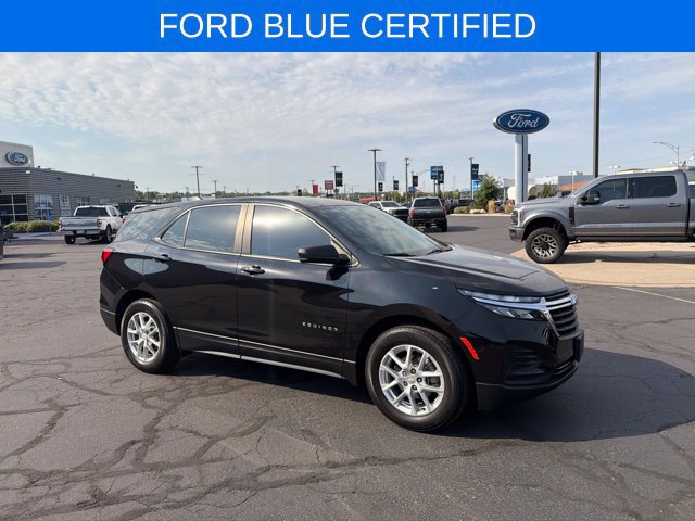 Used 2023 Chevrolet Equinox LS FWD image 3