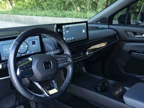 Used 2024 Honda Prologue Touring image 16