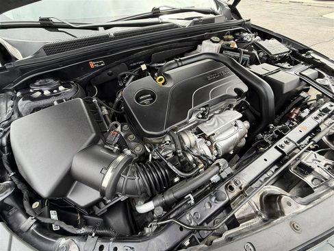Used 2023 Chevrolet Malibu LT FWD image 25
