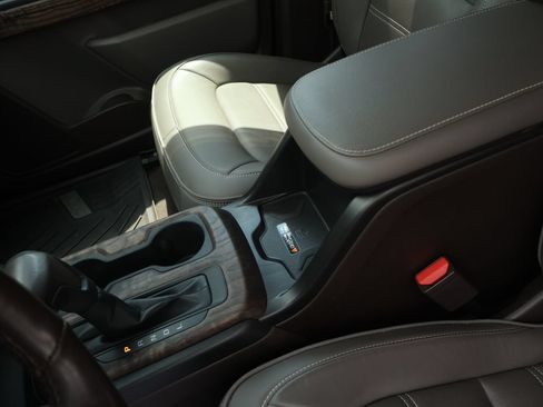 Used 2021 GMC Canyon Denali AWD/4WD image 25