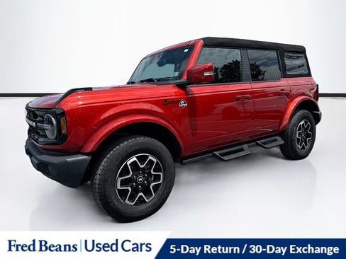 Used 2024 Ford Bronco Outer Banks AWD/4WD image 3