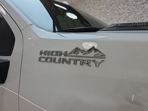 Used 2021 Chevrolet Silverado 3500 High Country w/ Z71 Off-Road Package image 12