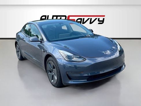 Used 2023 Tesla Model 3 Standard Range RWD image 1