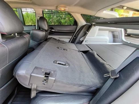 Used 2006 Dodge Magnum SRT8 w/ SRT Option Group III RWD image 75