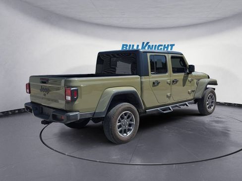 Used 2025 Jeep Gladiator Sport AWD/4WD image 5