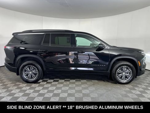 Used 2024 Chevrolet Traverse LT w/ LPO, Floor Liner Package FWD image 6