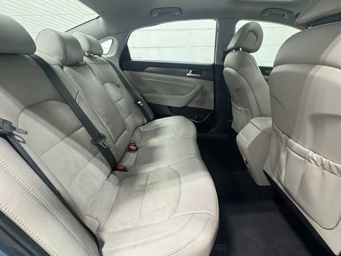 Used 2016 Hyundai Sonata Sport w/ Option Group 1V FWD image 32