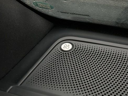 New 2025 Ford Bronco Badlands image 58