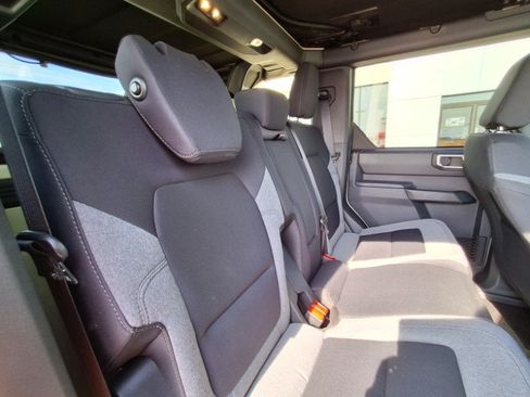 Used 2025 Ford Bronco Big Bend AWD/4WD image 16
